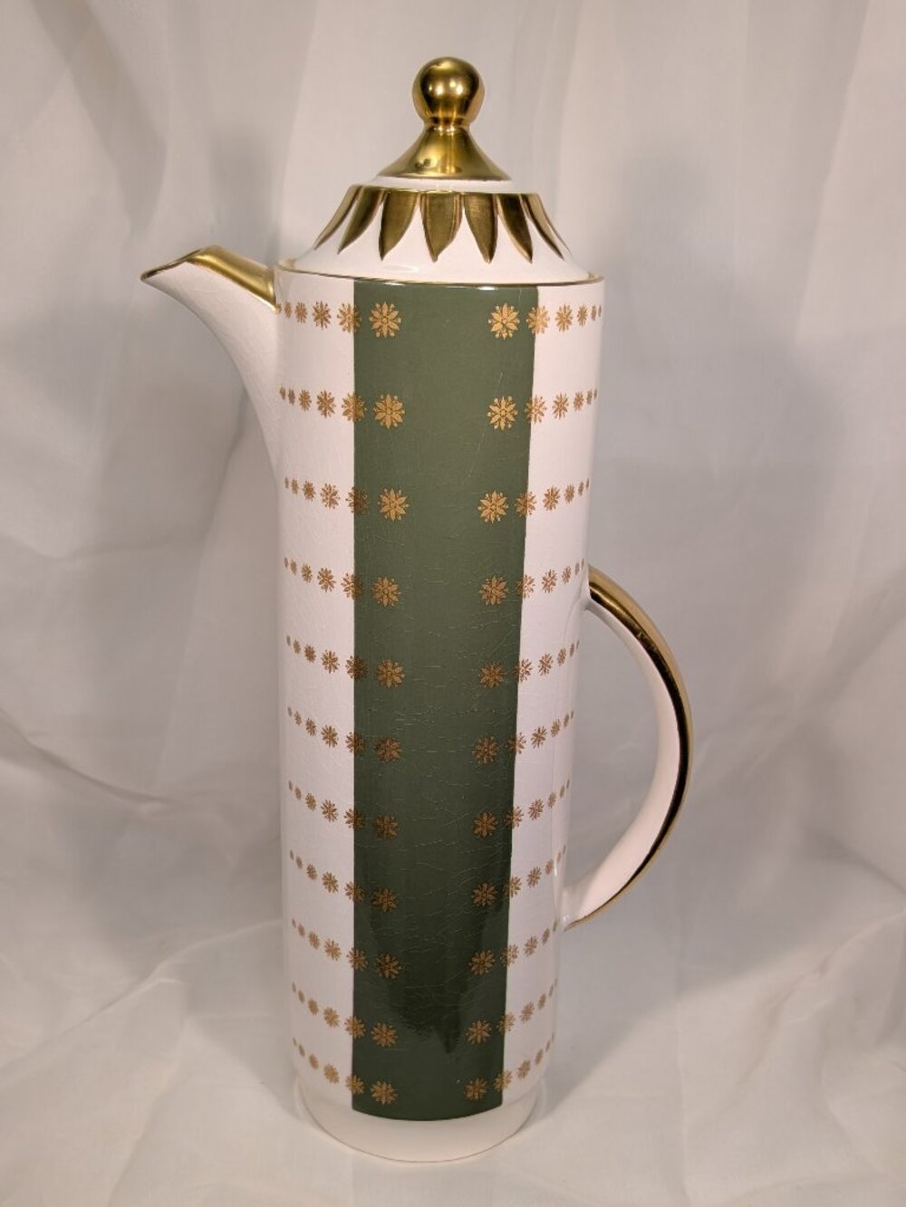 MID CENTURY CROWN DEVON  " REGENCY LINE " COFFEE POT   A GEM !!!